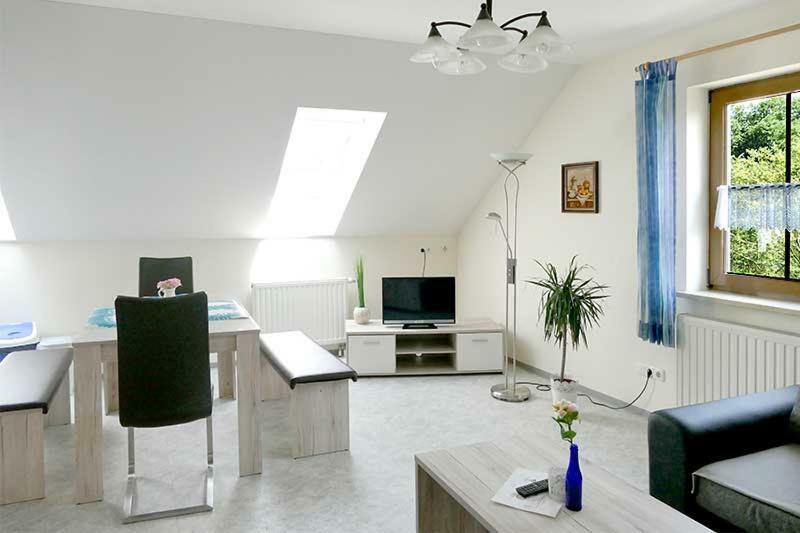 Angeln Am Regen - Angelhof Posl Apartman Nittenau Kültér fotó